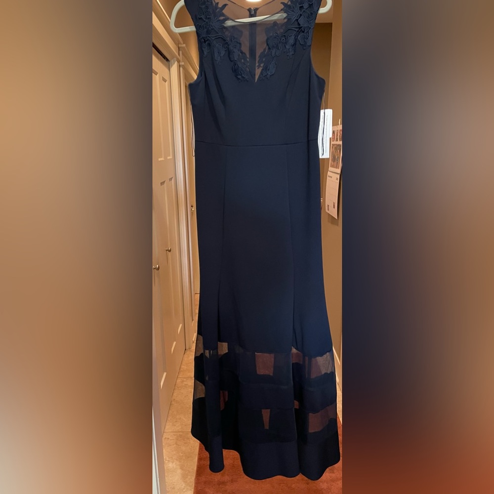 AIDAN MATTOX NAVY CREPE GOWN